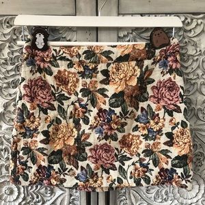 Zara Basic Jacquard Mini Skirt